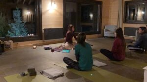 Retiro de yoga en Piedrafita - meditación