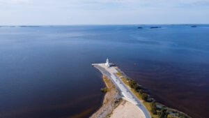 Oulu Playa y faro de Nallikari