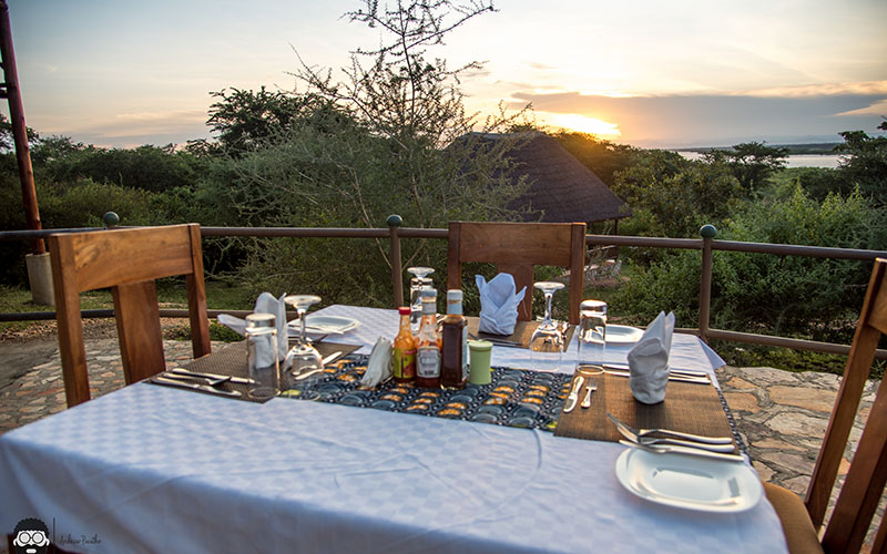 Twiga Safari Lodge - table at sunset