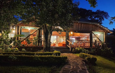 Twin Lakes Safari Lodge - exterior cottage night 2