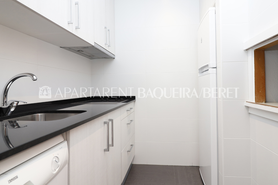 Apartamento Dera Cascada-cocina-1