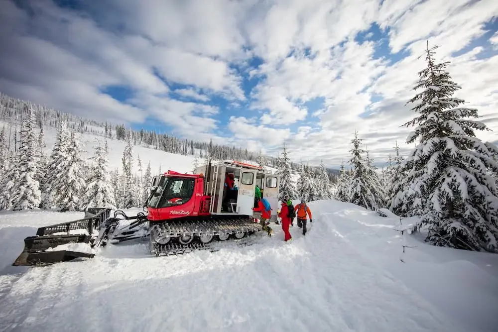 Kaihópara esquí Revelstoke y catski Red Mountain