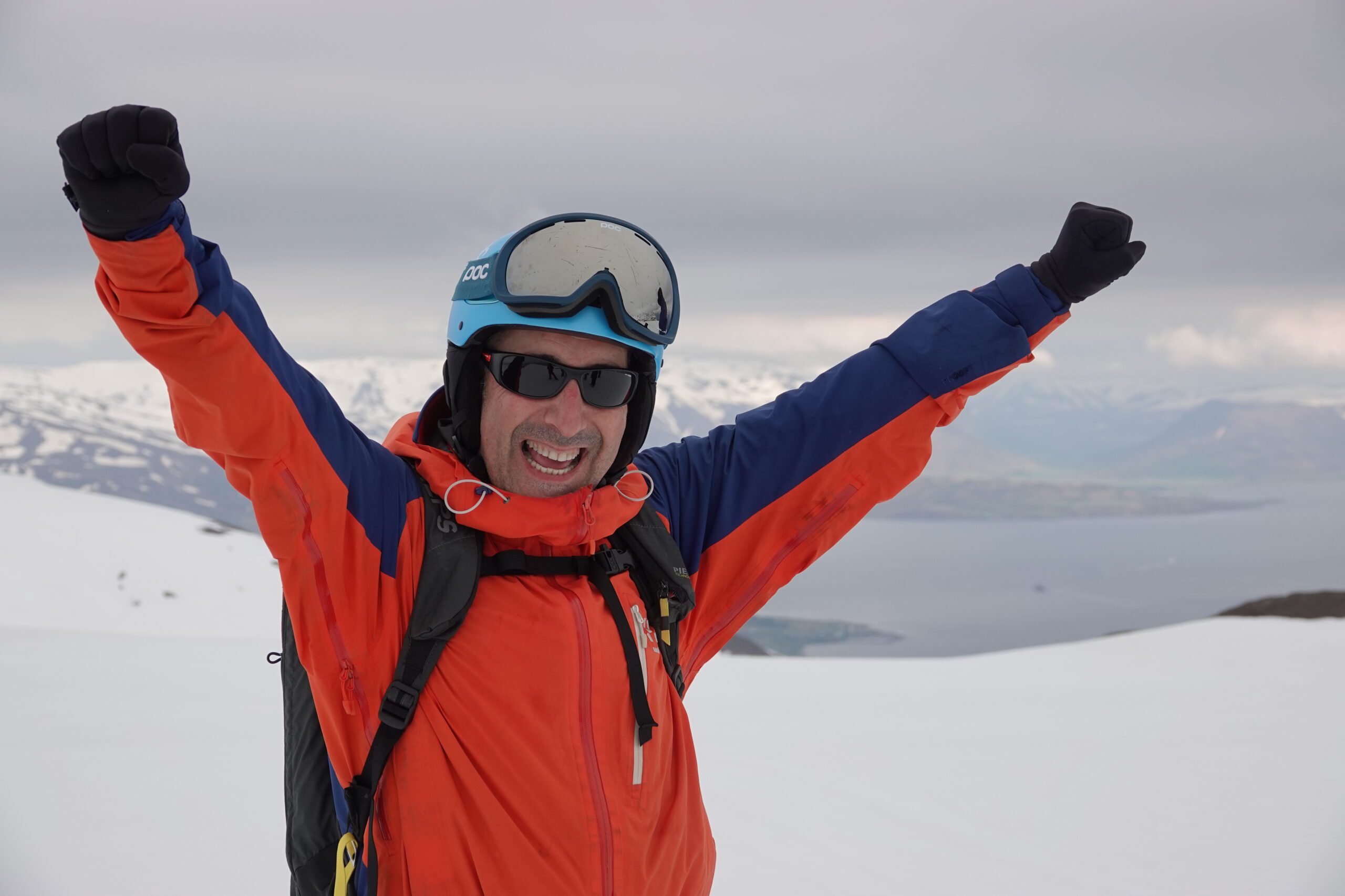 Heliski en Islandia con Kaihópara felicidad total