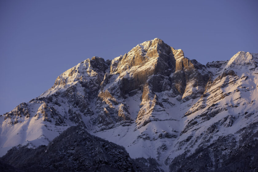 Armenia Winter-Sunrise-Khustup-Mounatin-Syunik-Region